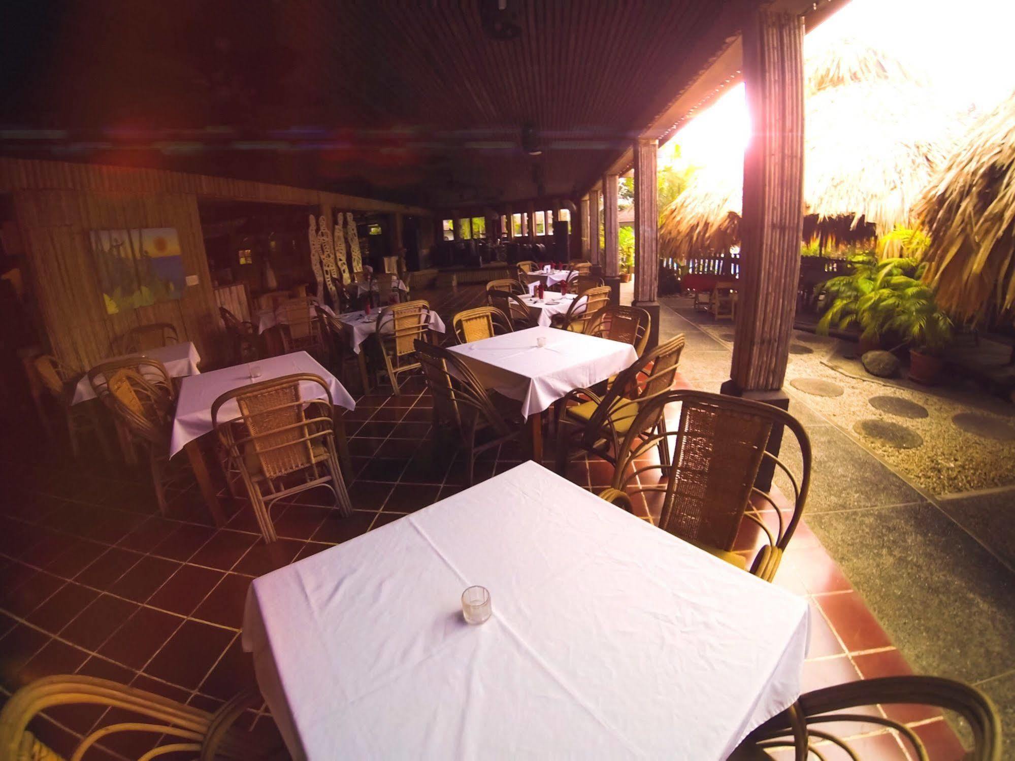 Kariwak Village Holistic Haven 크라운 포인트 외부 사진
